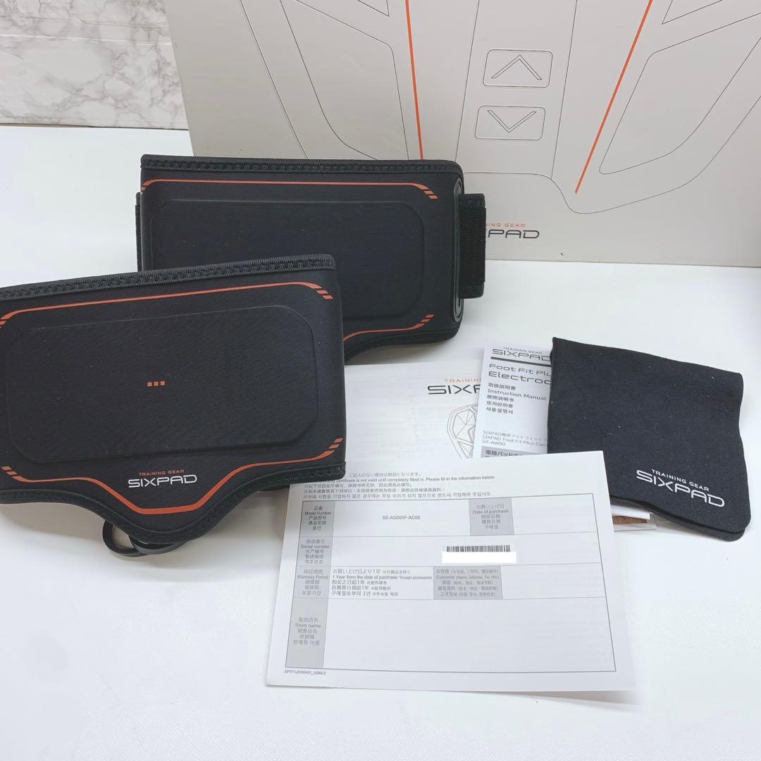 《ほぼ未使用⭐️付属品完備》 シックスパッド フットフィット プラス SIXPAD