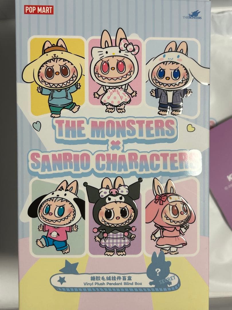 POP MART ラブブ×サンリオ　クロミちゃん　KUROMI