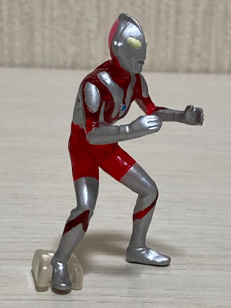 クリアバージョン　開封品　キャラエッグ　ウルトラマン １７種【宅急便送料無料】