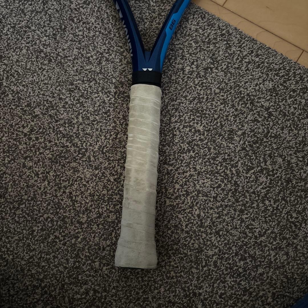 値下げ中‼️YONEX EZONE グリップ2 硬式テニスラケット