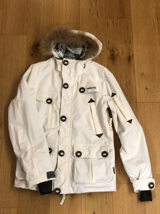 【美品】スノボウェア　上下セット　ビラボン　エスティボ　レディース