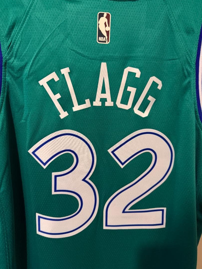 【新品】NBA マーベリックス クーパー・フラッグ ユニフォーム 緑 L