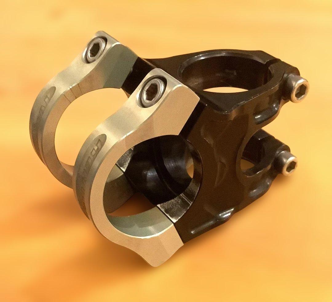 RENTHAL（レンサル） APEX STEM 40㎜ 31.8φ