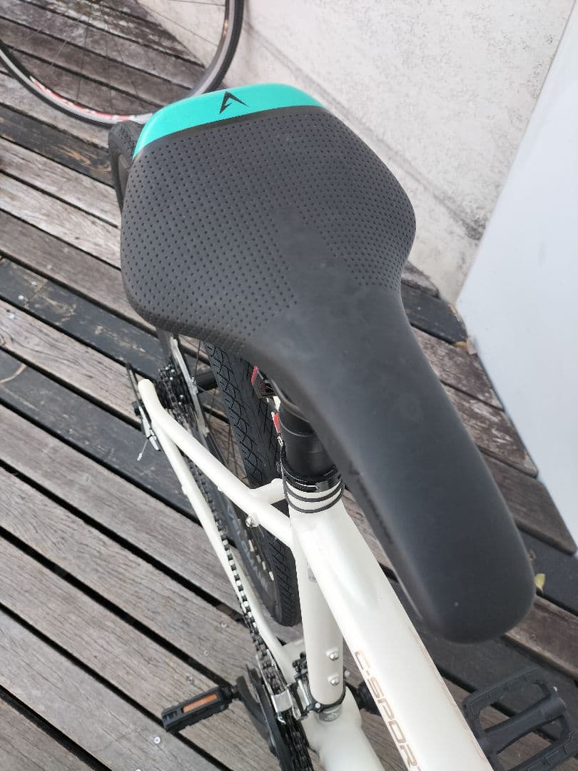 【美品】 BIANCHI ビアンキ クロスバイク C-SPORT2 DISC