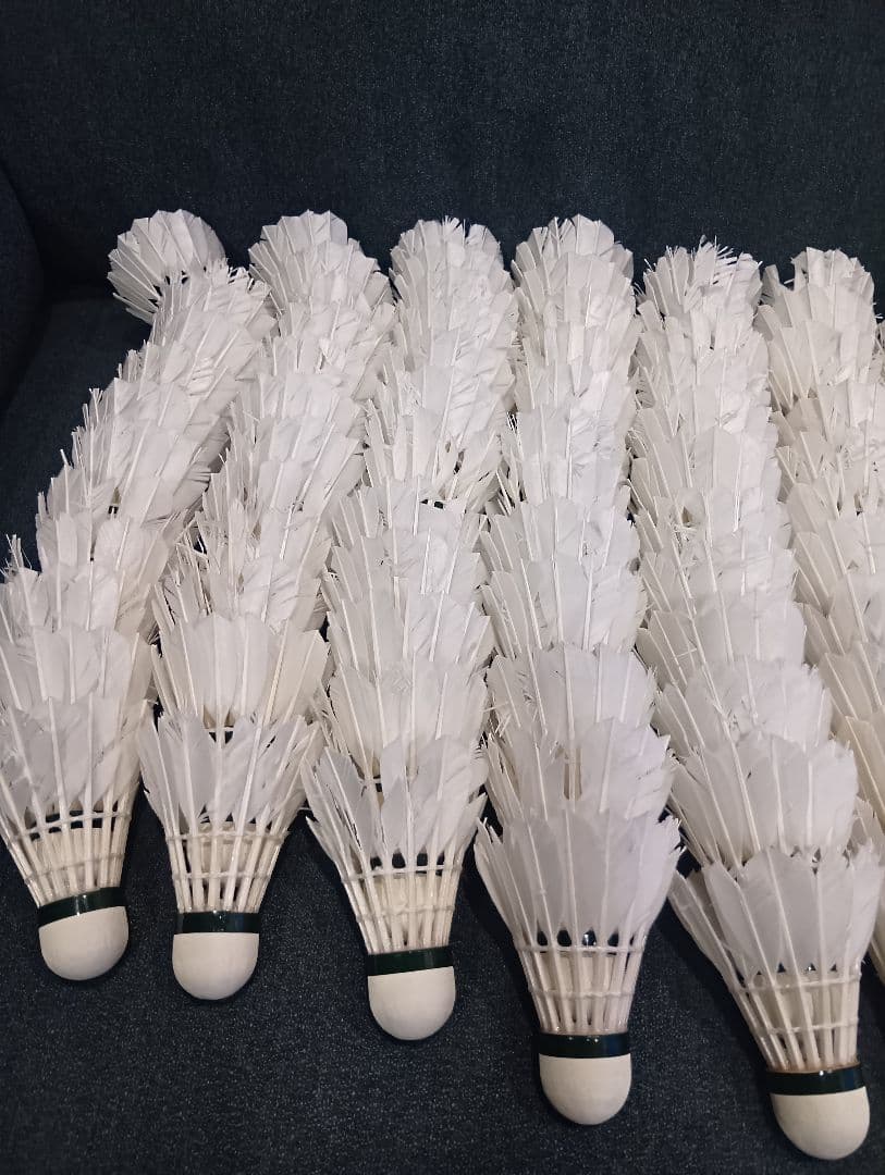 ヨネックス　中古シャトル　エアロセンサー500 276個　他