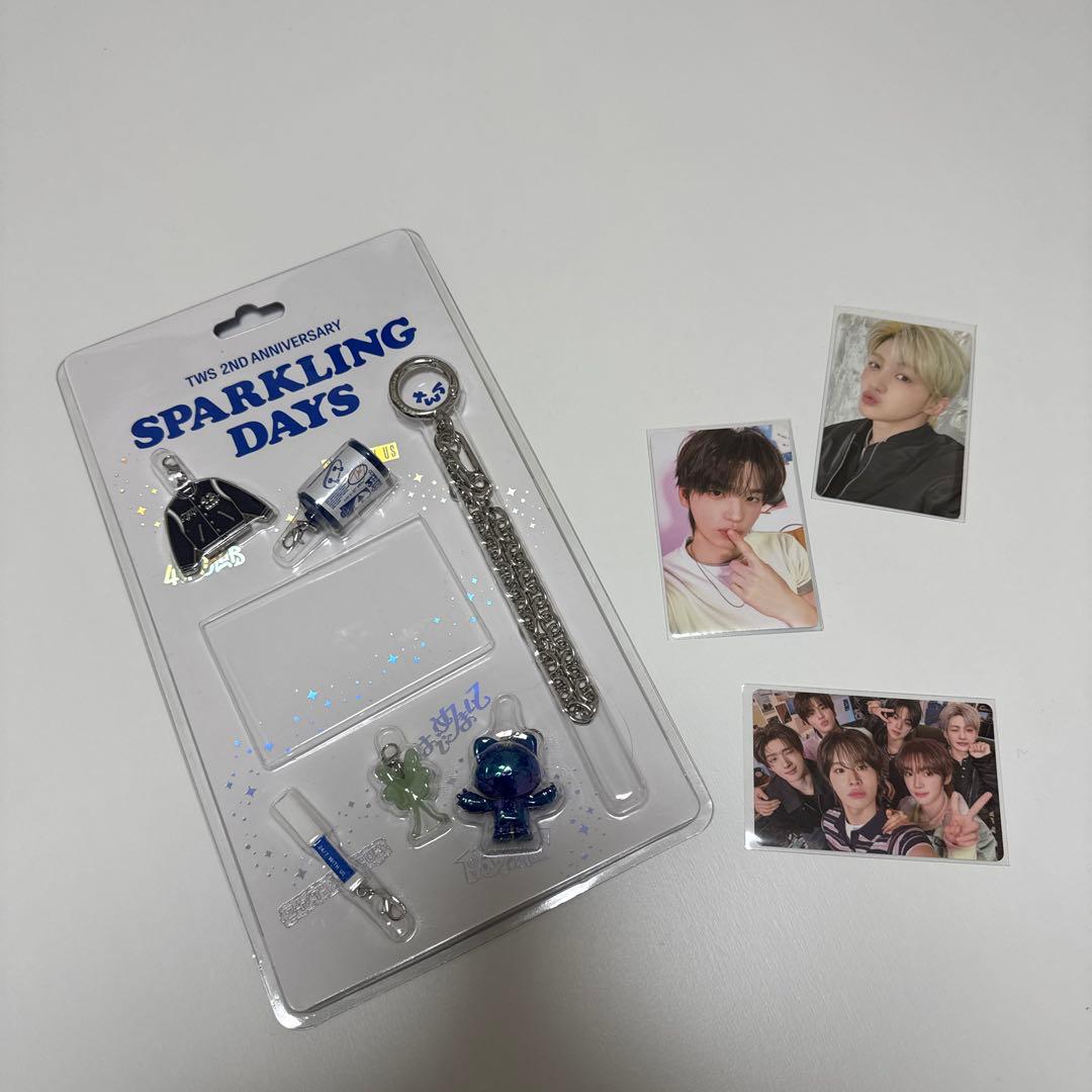 TWS 2周年　sparkling days チェーン