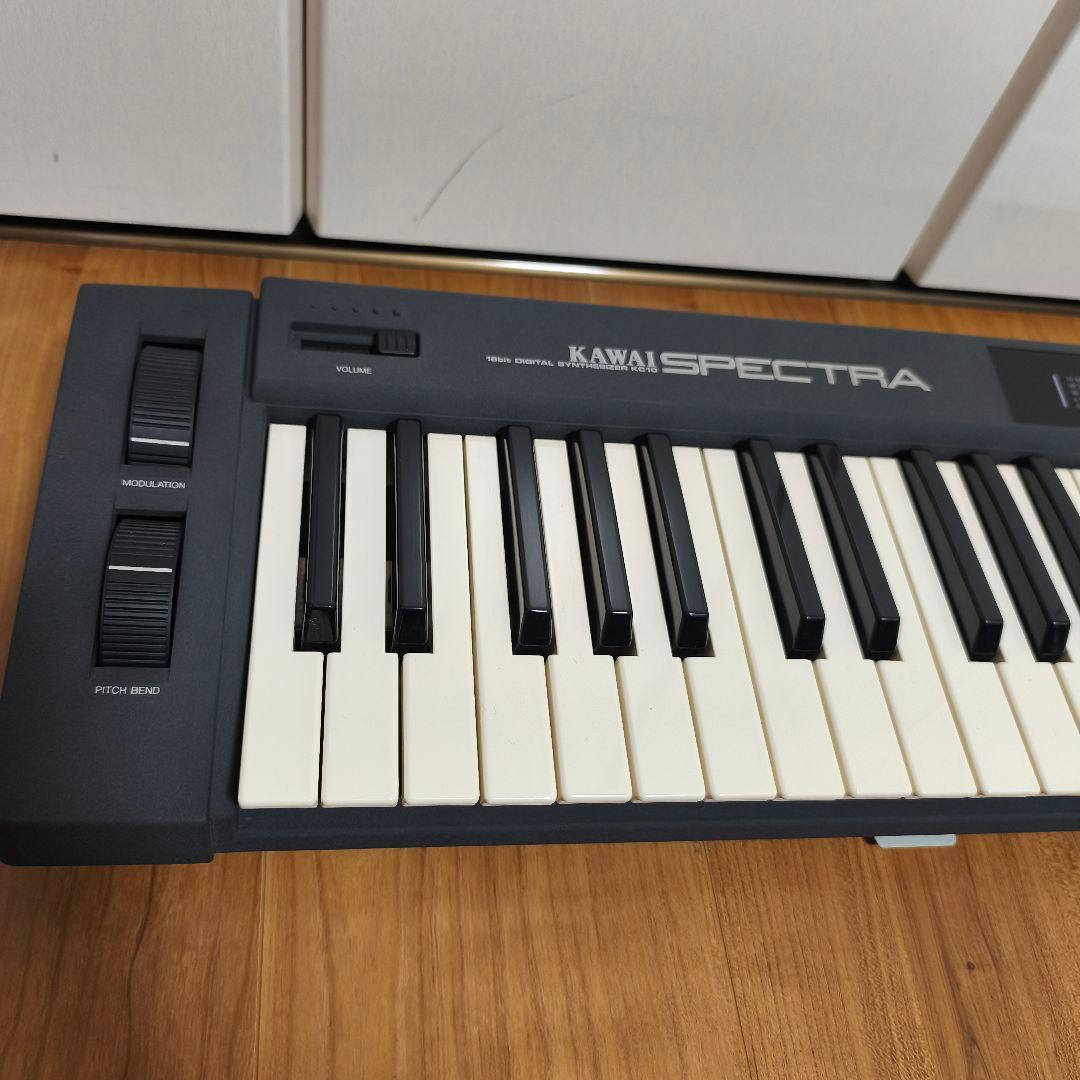 ​【美品・専用ケース付】KAWAI KC10 SPECTRA シンセサイザー