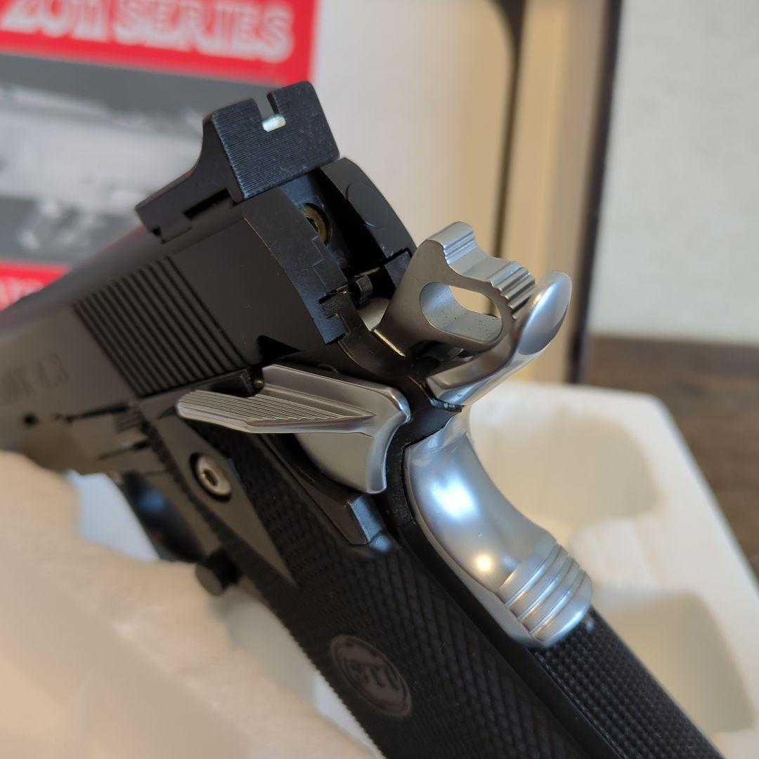 KSCガスブローバックSTI4.3ホーク美品　数量限定品　ジャンク