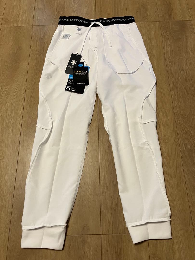 新品 未使用 デサント ムーブスポーツ パンツ 白 メンズ L トレーニング 春