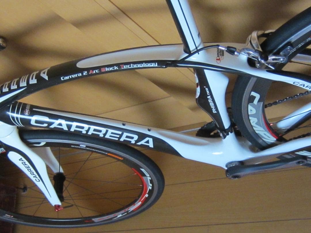 CARRERA（カレラ）PHIBRA Two ロードバイクカンパホイール確認ok
