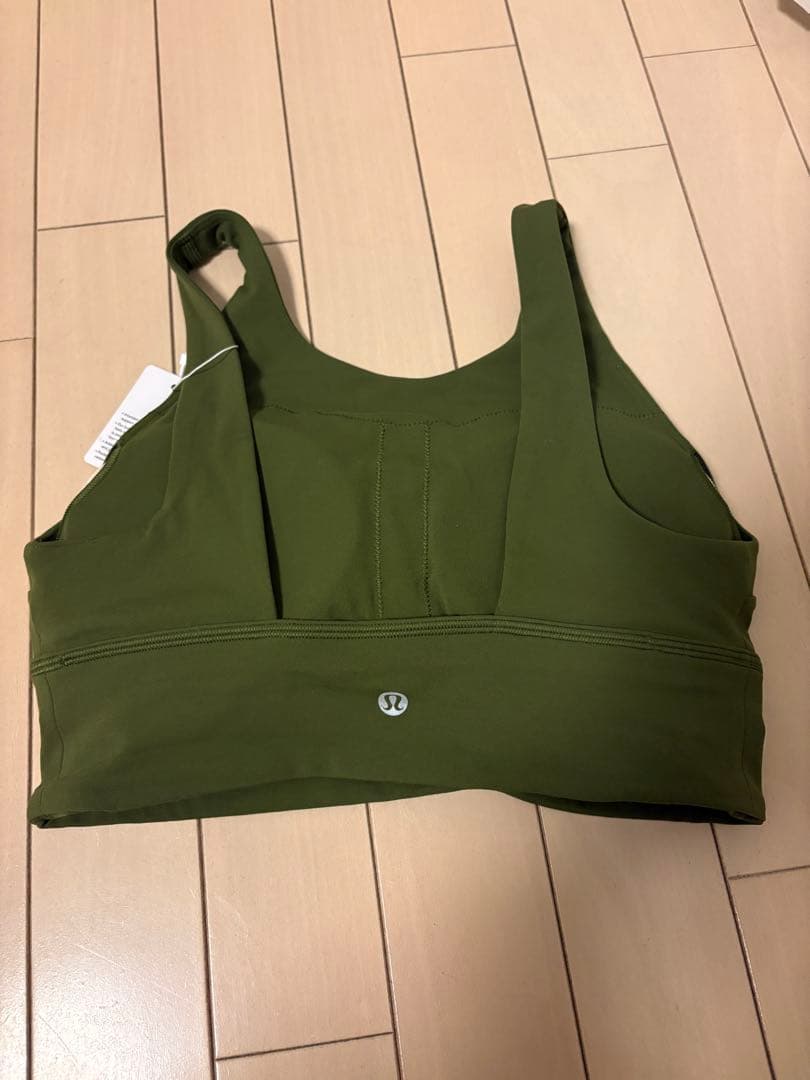 【新品】Luluremon ハイネックブラ/ yoga, Pilates ウェア