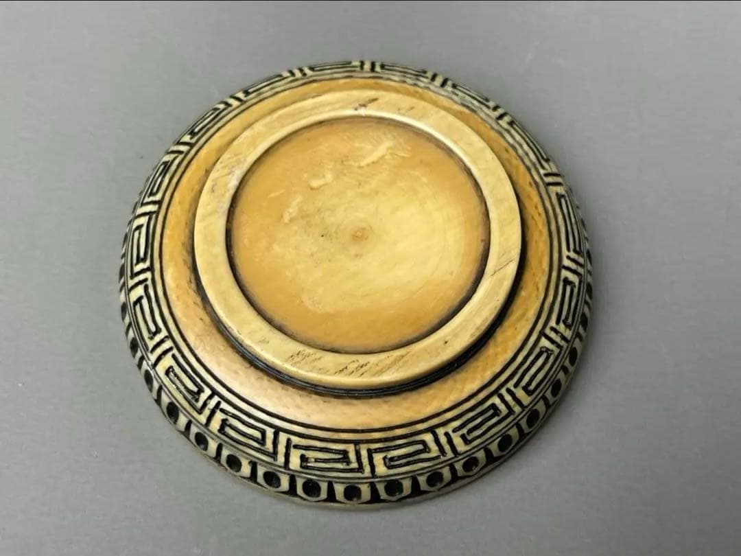 極上細密細工 龍紋 香合 天然素材 根付 小物入れ 古玩 香道具 茶道具