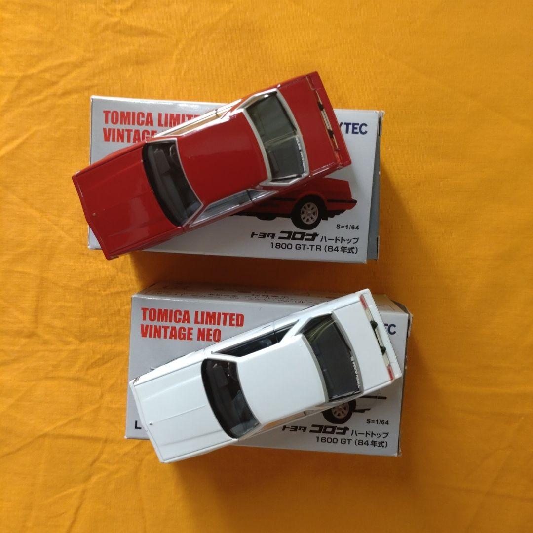 トミカリミテッドヴィンテージNEO トヨタ コロナハードトップ2台セット