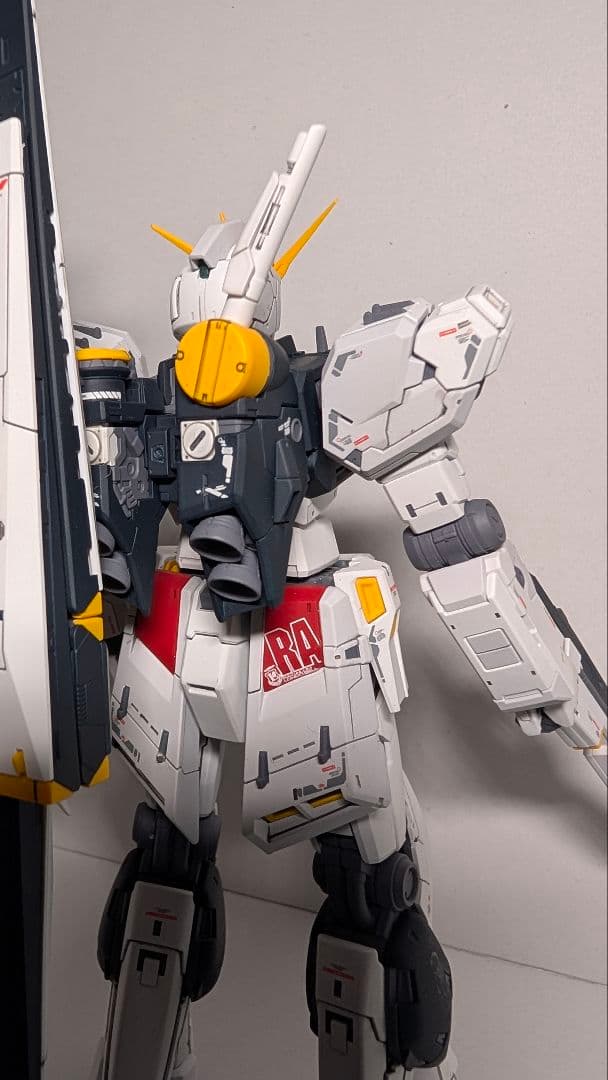 RX-93 rg νガンダム rgサザビー　塗装済み完成品