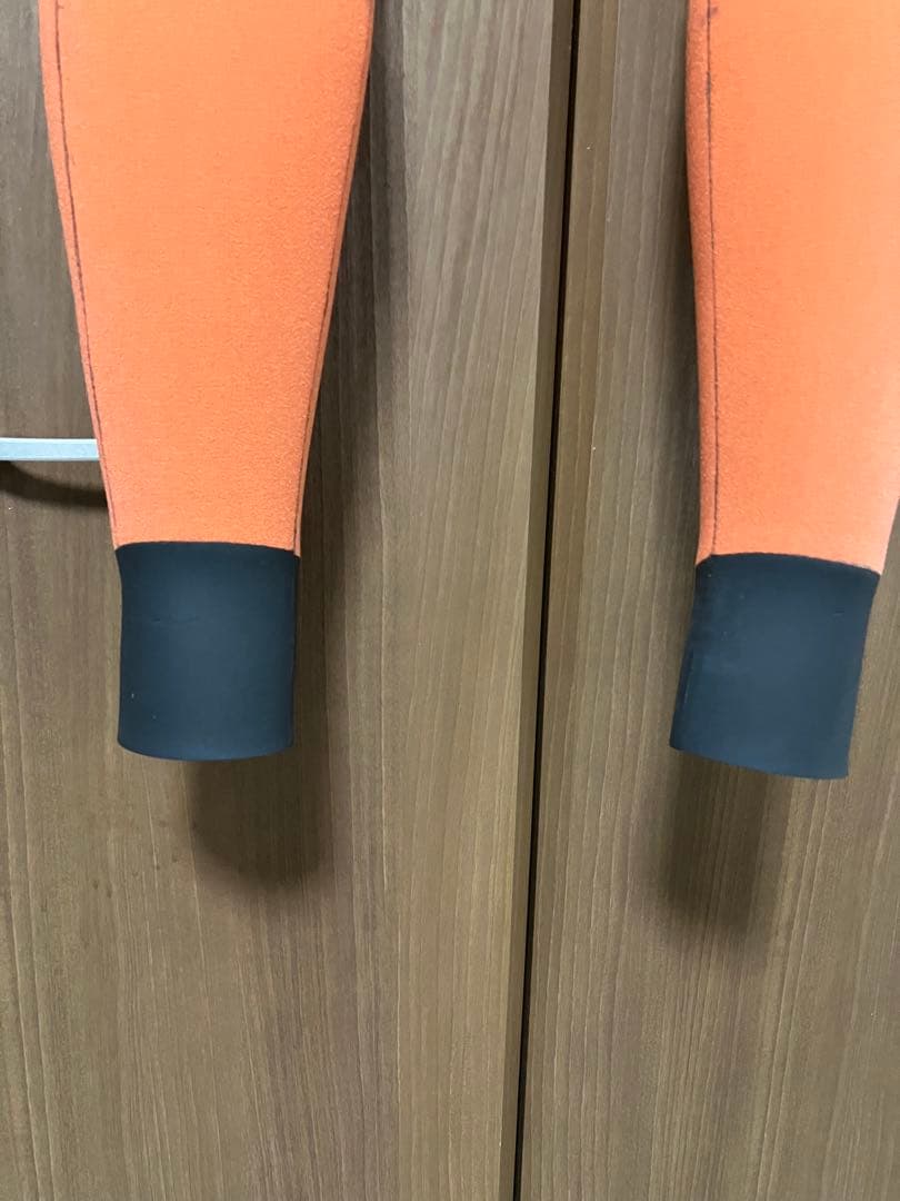 【値下げしました】美品破損無しレディースウェットスーツ　セミドライ裏起毛
