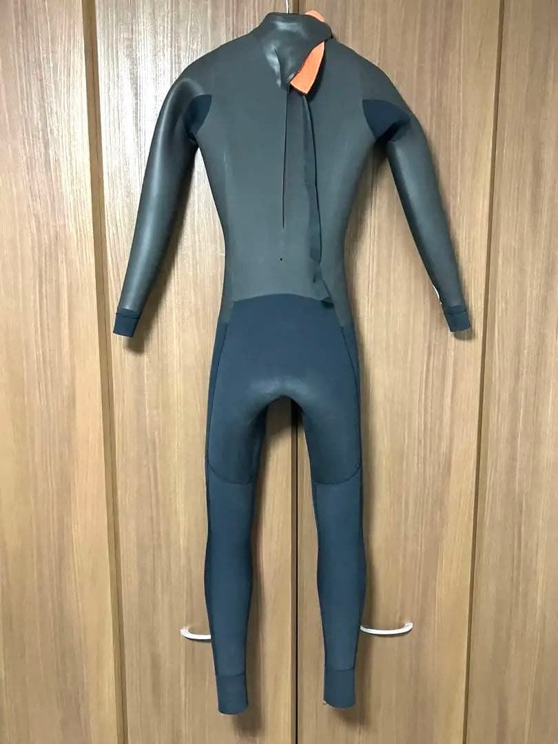 【値下げしました】美品破損無しレディースウェットスーツ　セミドライ裏起毛