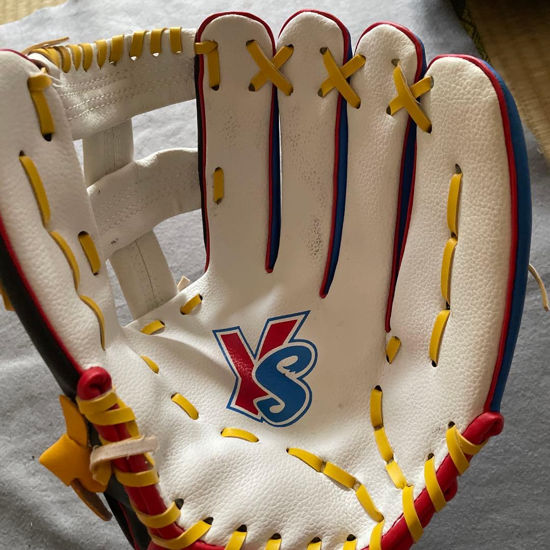 東京ヤクルトスワローズ 軟式グローブ