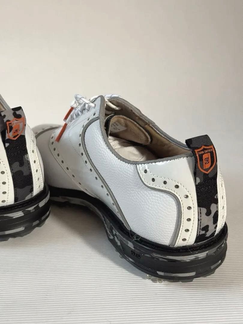 【FootJoy Premiere Series 】ホワイトゴルフシューズ
