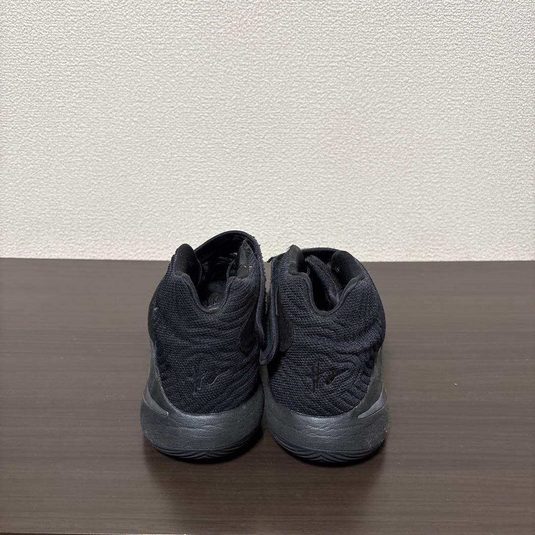 Nike バスケットボールシューズ ブラック ハイカット(カイリー2)