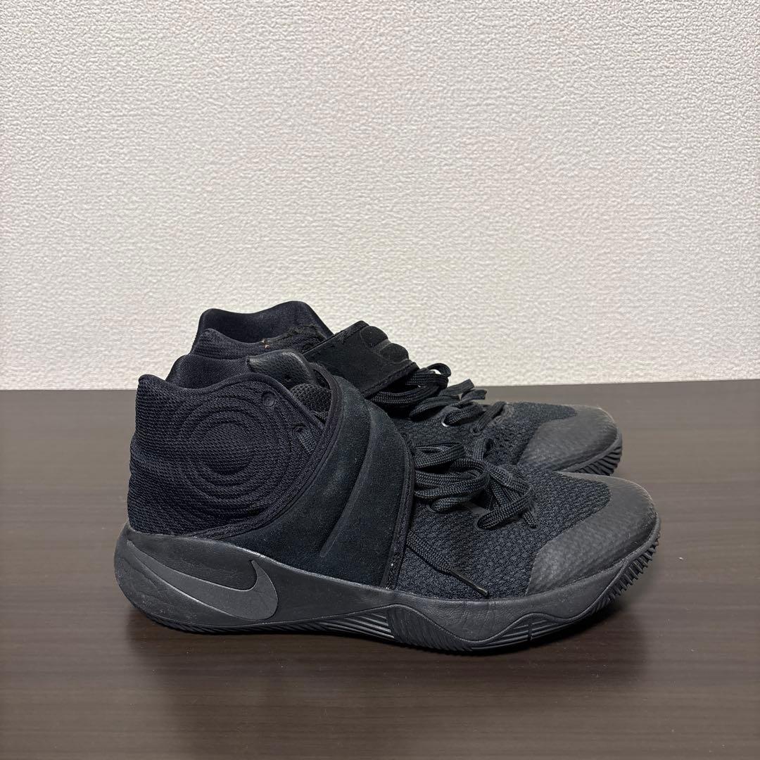 Nike バスケットボールシューズ ブラック ハイカット(カイリー2)