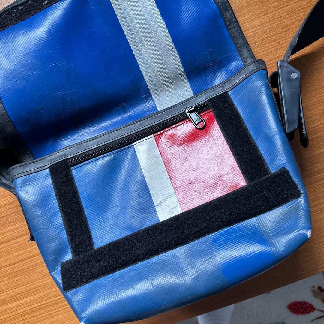 FREITAG メッセンジャーバッグ 赤・青・白