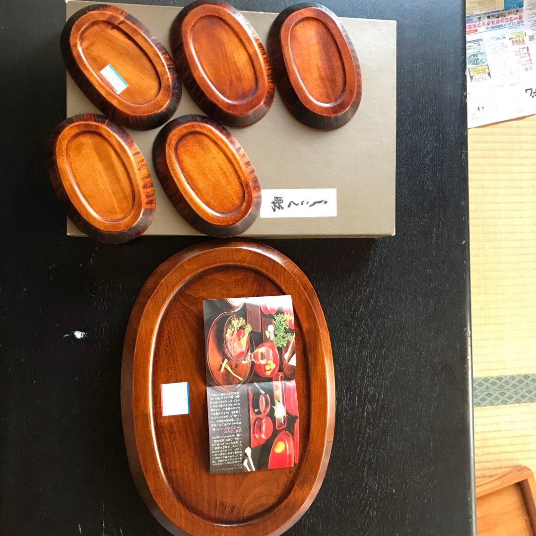 漆器　しこく彫
