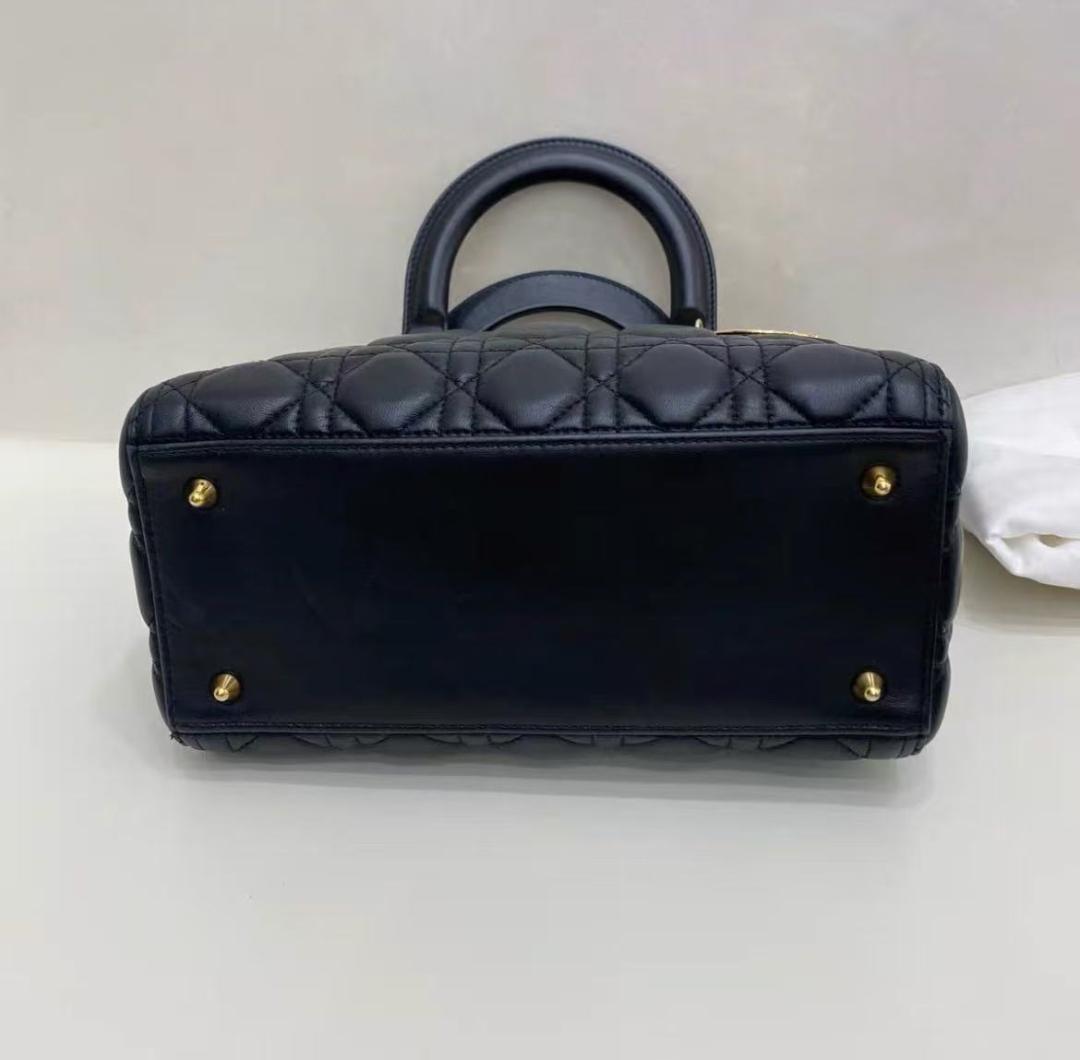 断捨離！ショルダー & ハンドバッグ ブラック 5 グリッド 美品