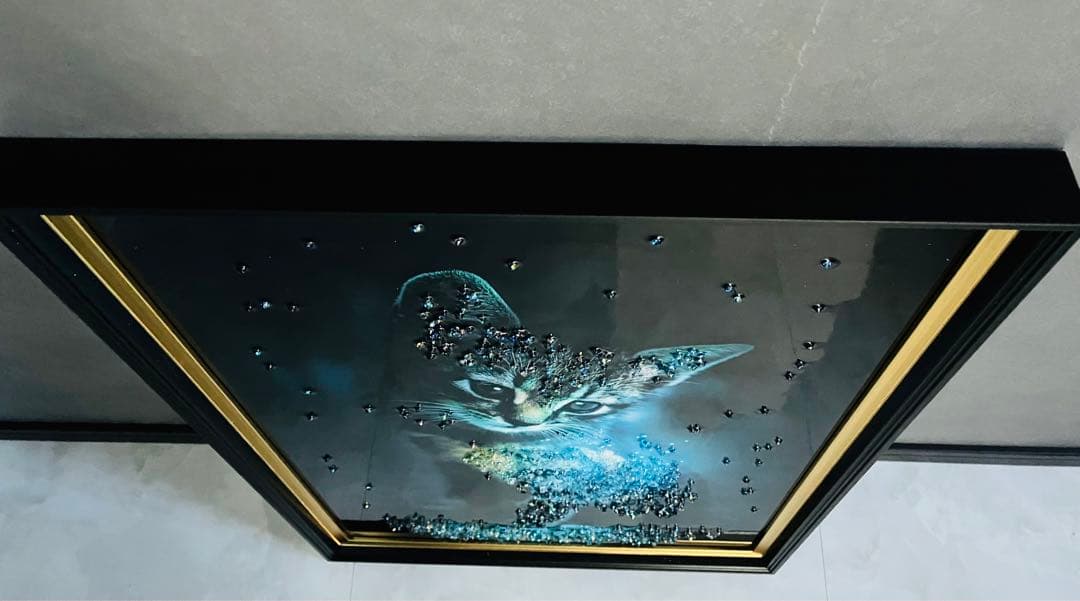クリスタルアートパネル 水晶絵 水晶パネル 絵画 猫 キャット モノトーン 青黒