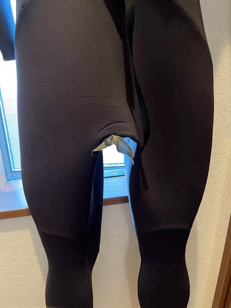 美品♡サンタクルーズ　ウエットスーツ（3ミリ）