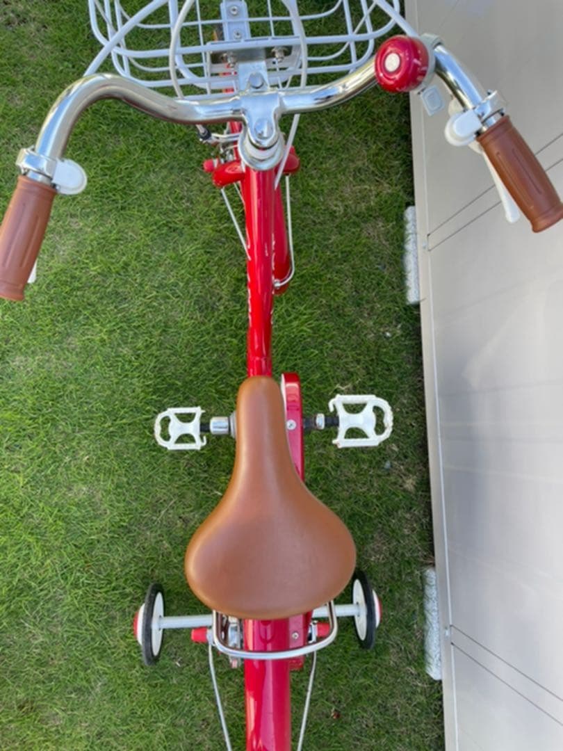 自転車 16インチ　キッズ　子供　補助付き　女の子男の子