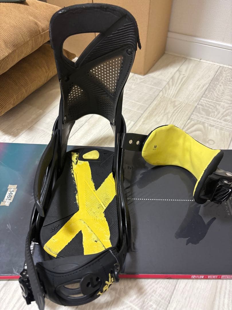 FLOW スノーボード Burtonバインディングセット