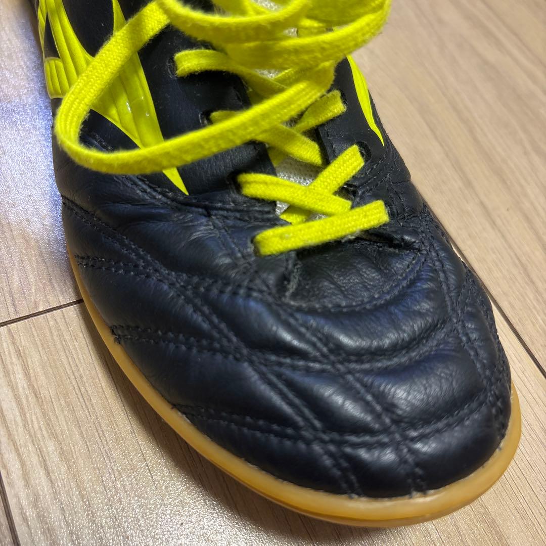 Mizuno フットサルシューズ MIZUNO シューズクリーム付き