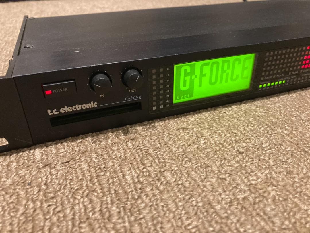 【t.c.electronic】g-force マルチエフェクター 動作品