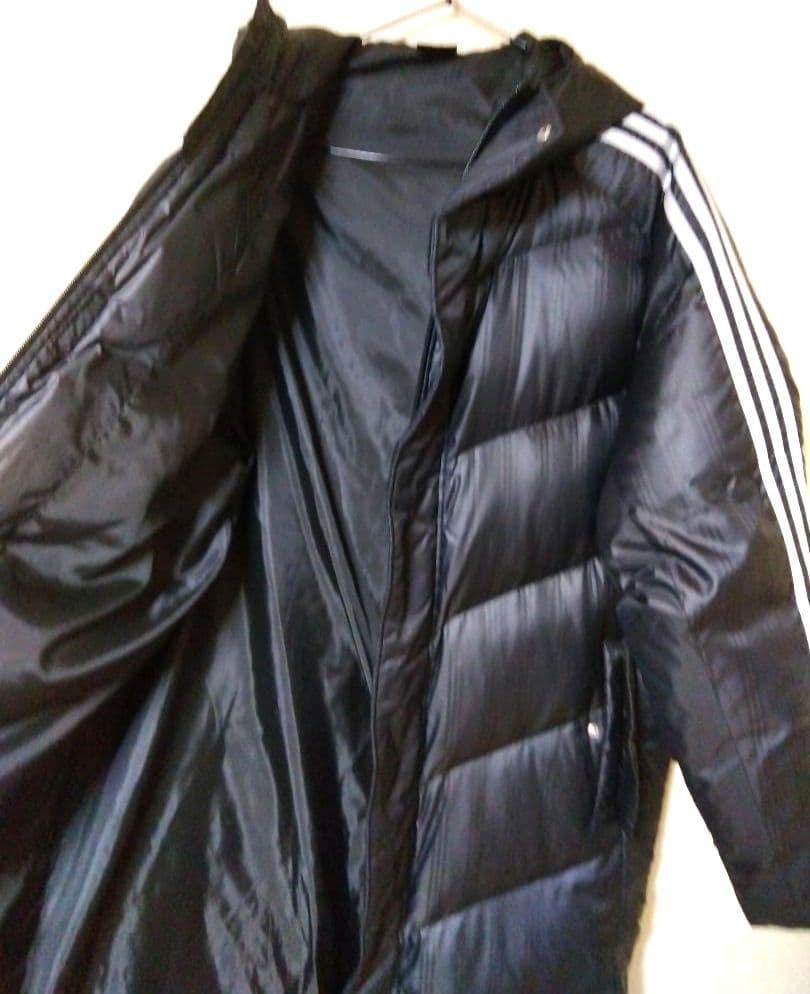 アディダス　ベンチコート　ダウン　黒　XL　サッカー　アウター　中綿　美品
