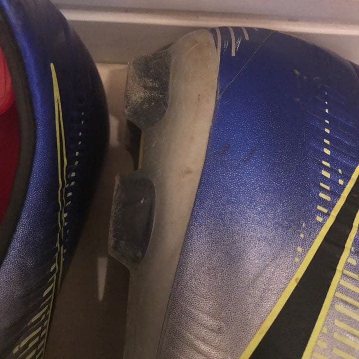NIKE ナイキサッカースパイクマーキュリアルACC
