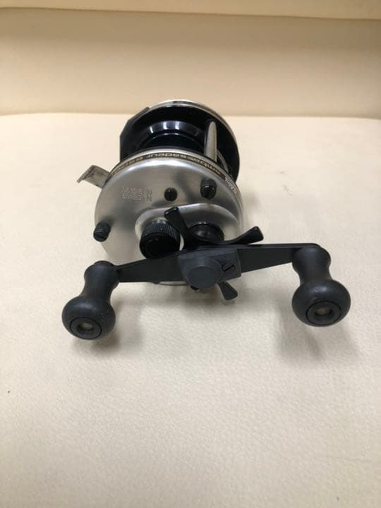 Ambassadeur 6500C アブガルシア ステンレスシルバー
