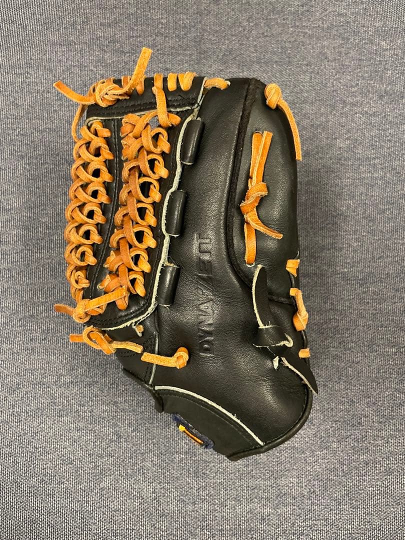 スペシャルオーダー　ソフトボール　野球 グローブ 一般用　大人　右投げ　グラブ