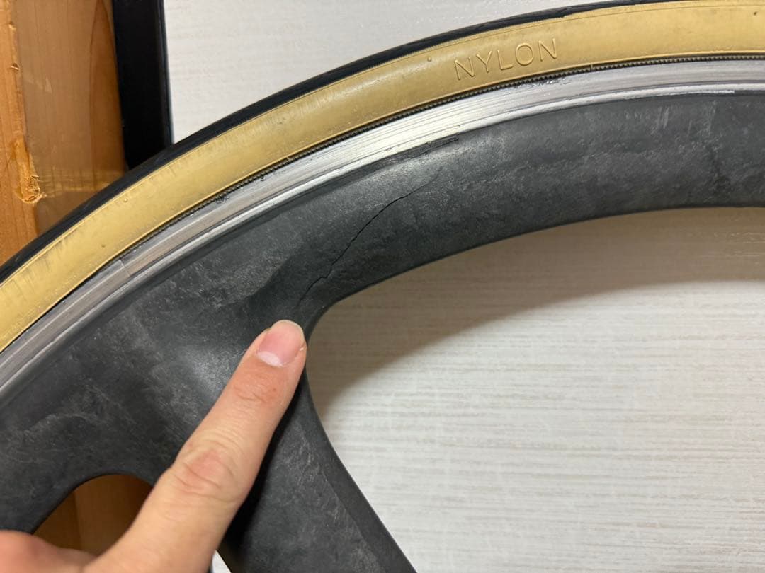 AERO SPOKE カーボンバトンホイール　リア　スプロケット付きクリンチャー