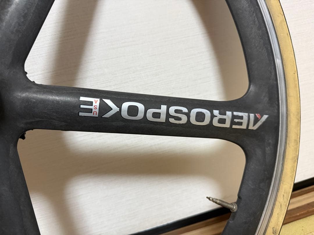 AERO SPOKE カーボンバトンホイール　リア　スプロケット付きクリンチャー