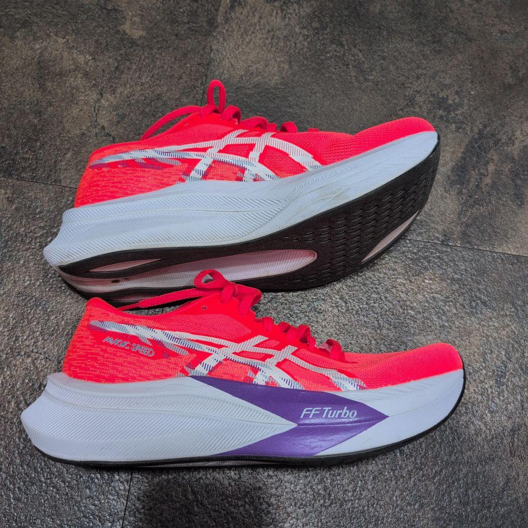 25cm　ASICS MAGIC SPEED 4