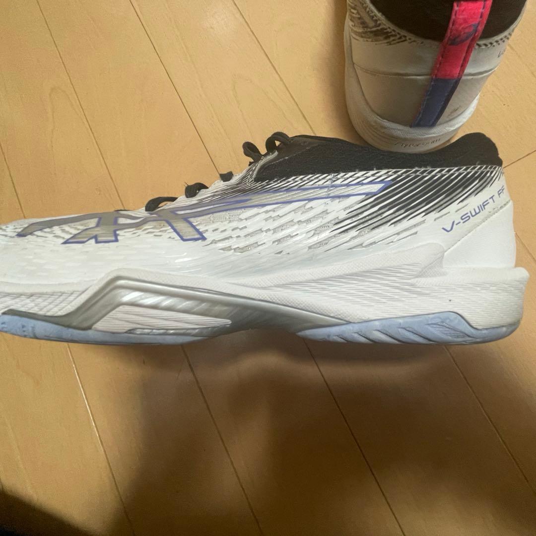 ASICS バレーボールシューズ V-SWIFT FF 4 アシックス25.5