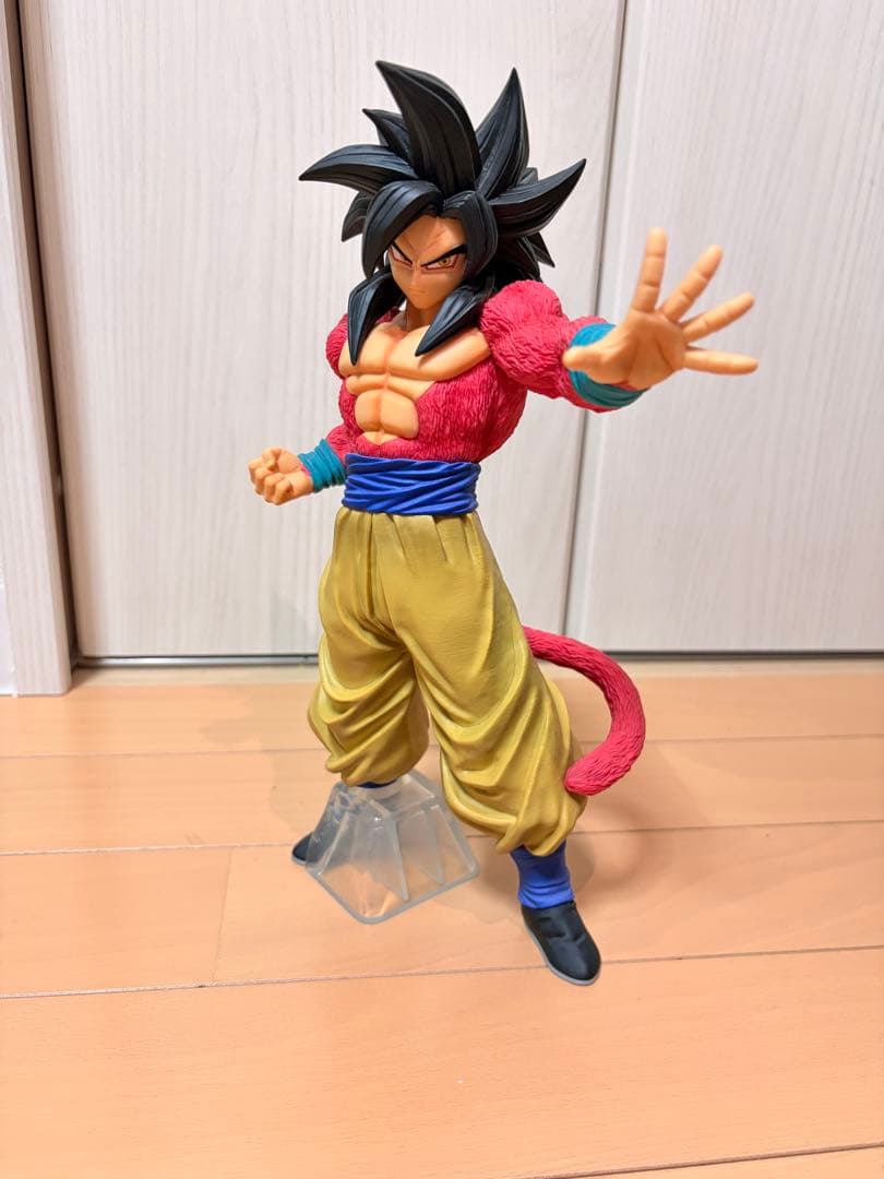 一番くじドラゴンボールTHEGREATESTSAIYANB賞　超サイヤ人4孫悟空