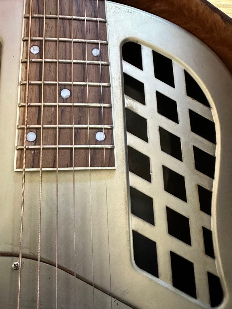Republic Guitars Tricone(MOD) リゾネーター ドブロ