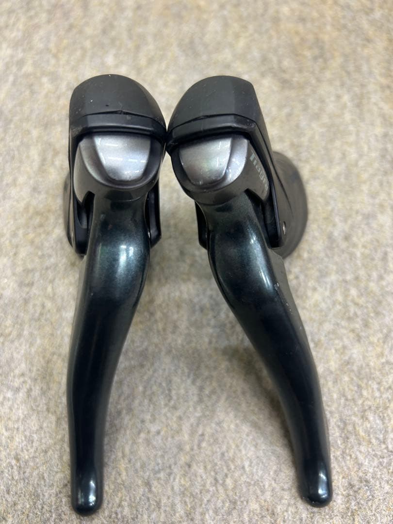 Shimano Tiagra ST-4700左右