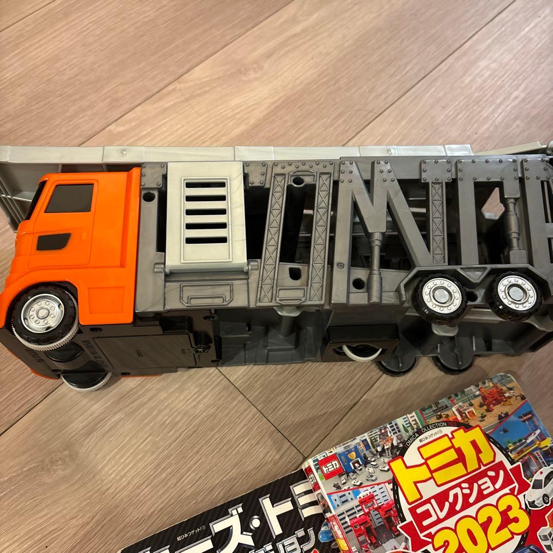 大回転発車！リモコンビックキャリアカー　新品