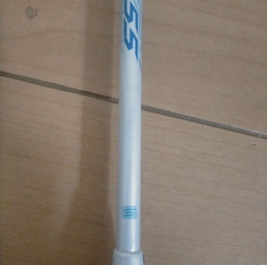 [美品]ミズノスピードフレックス55　バドミントンラケット　初心者