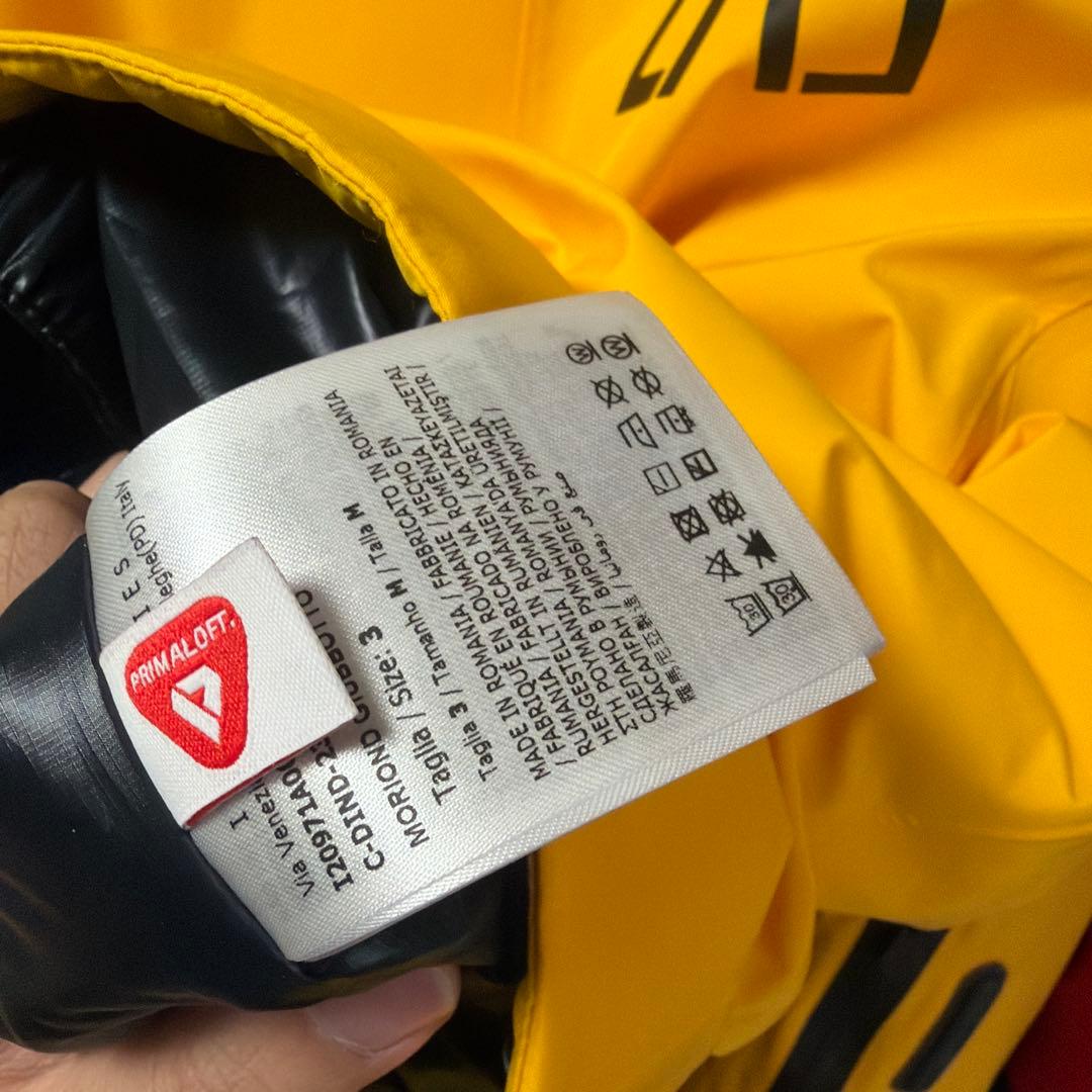 【新品未使用】定価33万 MONCLER イエロー スノーボードウェア　サイズ3