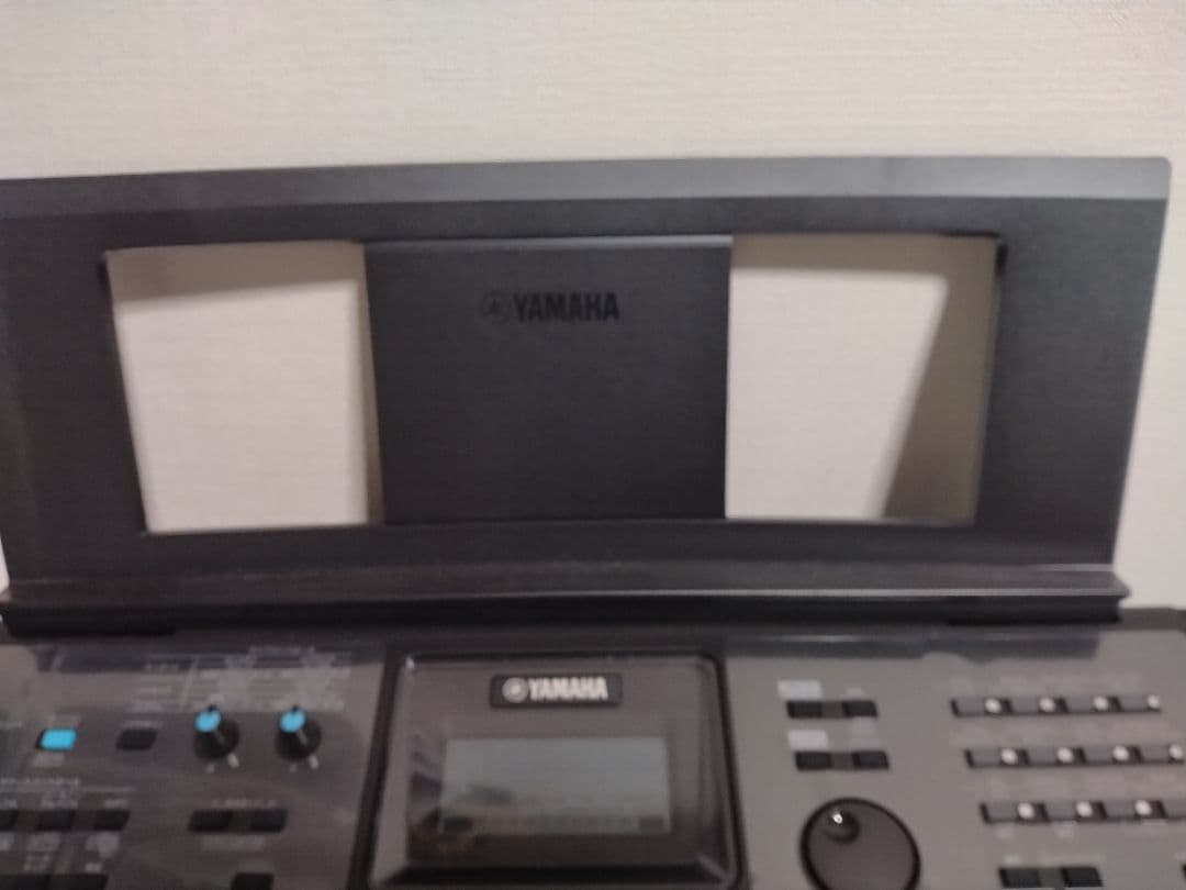 【ほぼ新品】Yamaha PSR-E473 61鍵盤