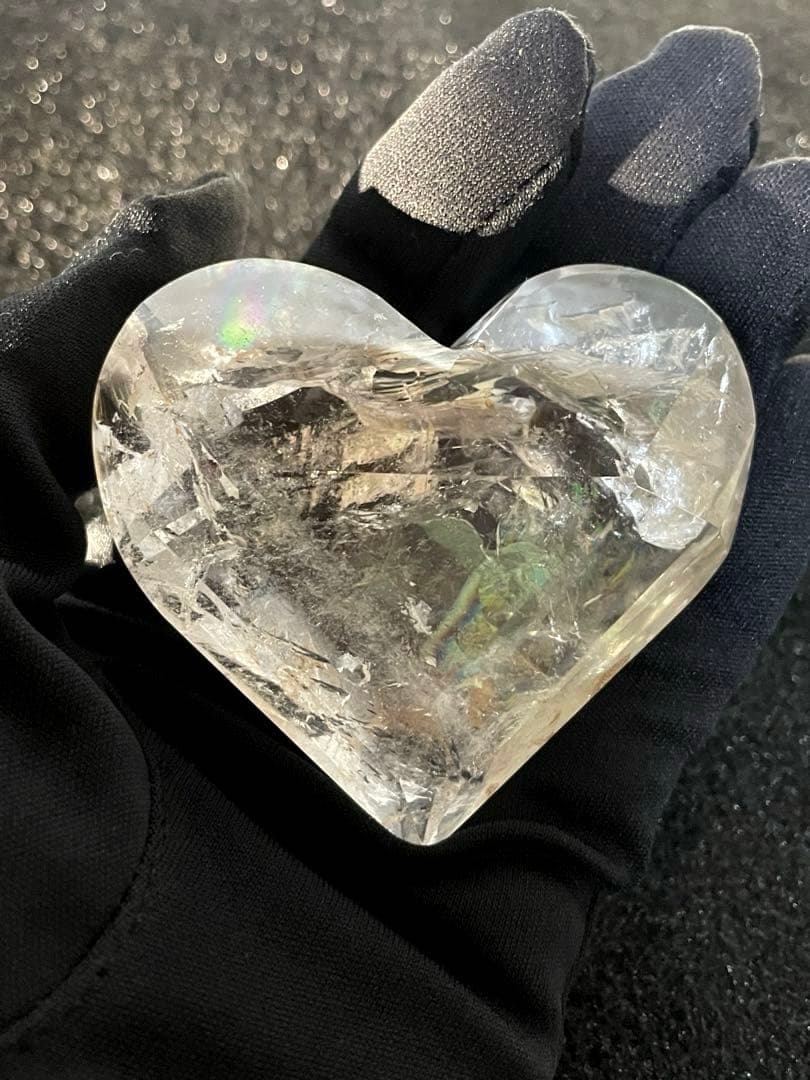 水晶♡ハート型(置物)珍しい綺麗なカットタイプ