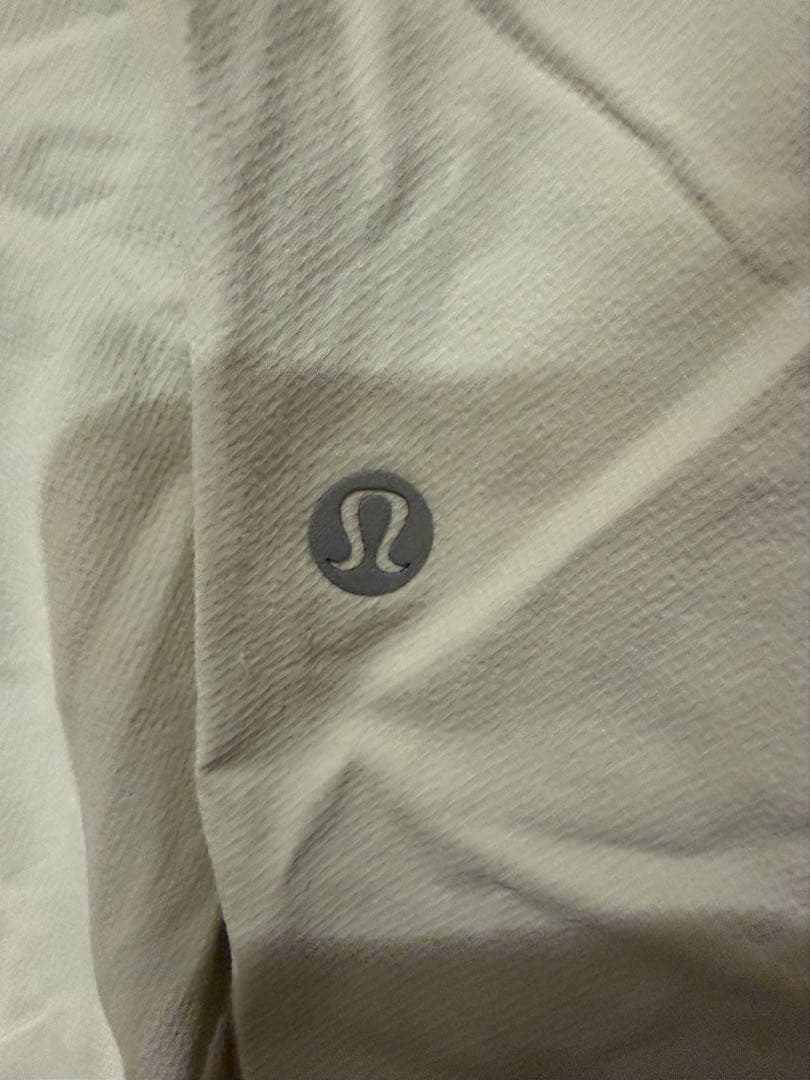 lululemon License to Train ショートパンツ XS